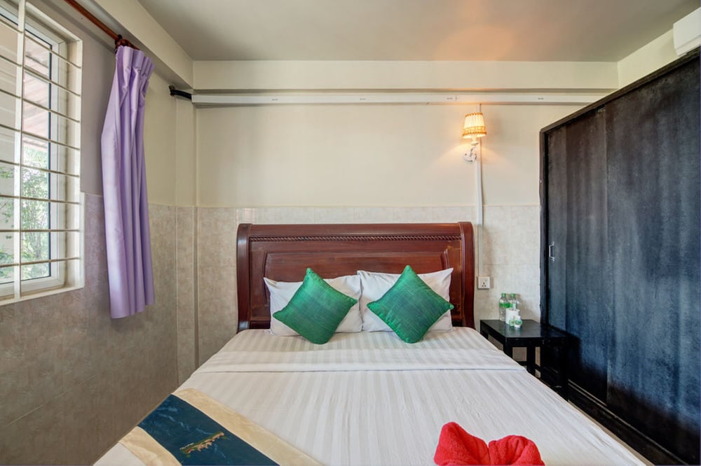 Siem Reap Pub Hostel 10/76
