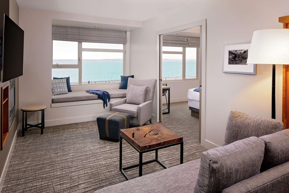 The Chrysalis Inn and Spa Bellingham Curio Collection By Hilton 30/61