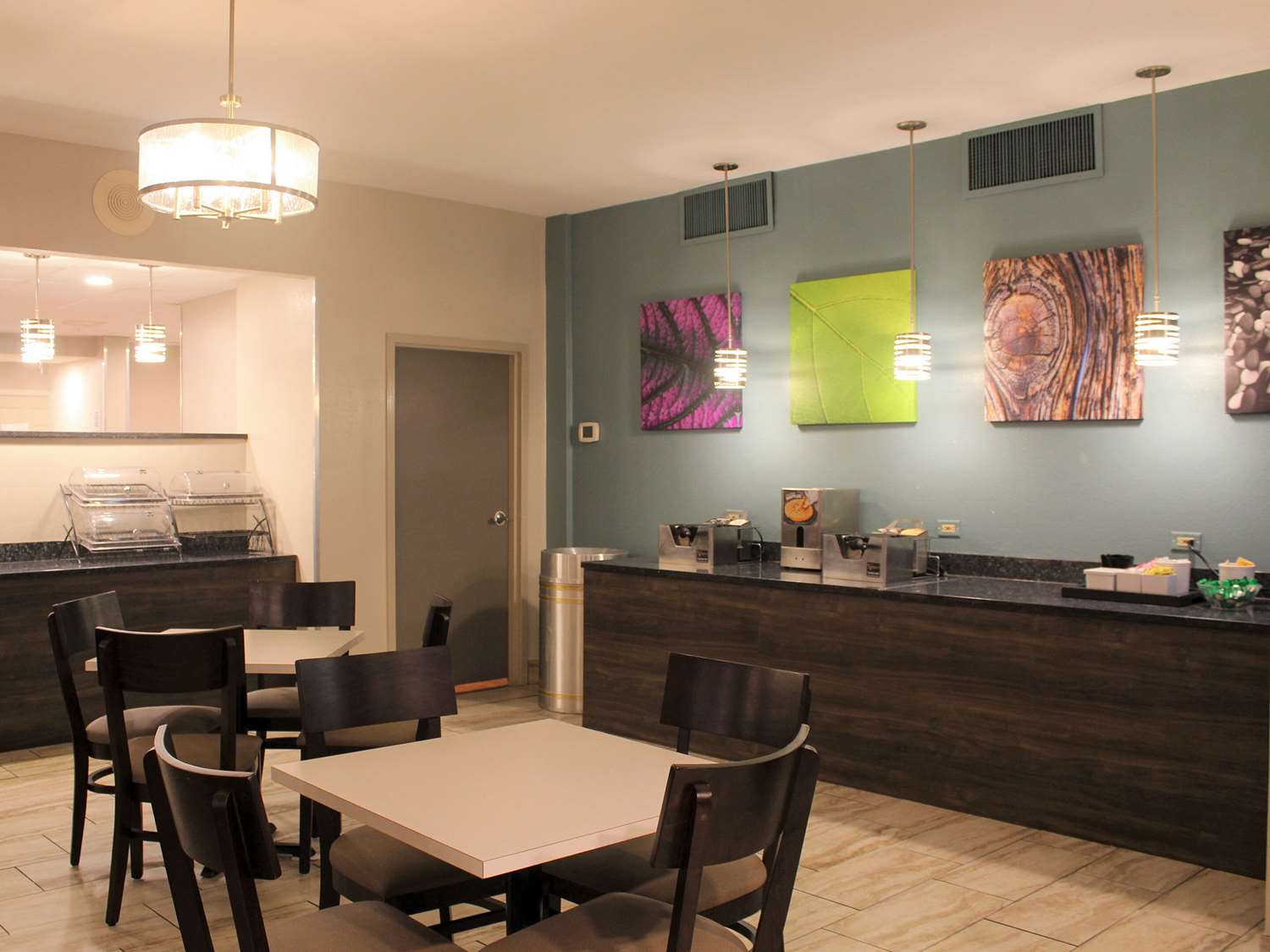 Sleep Inn Indianapolis East 37/46