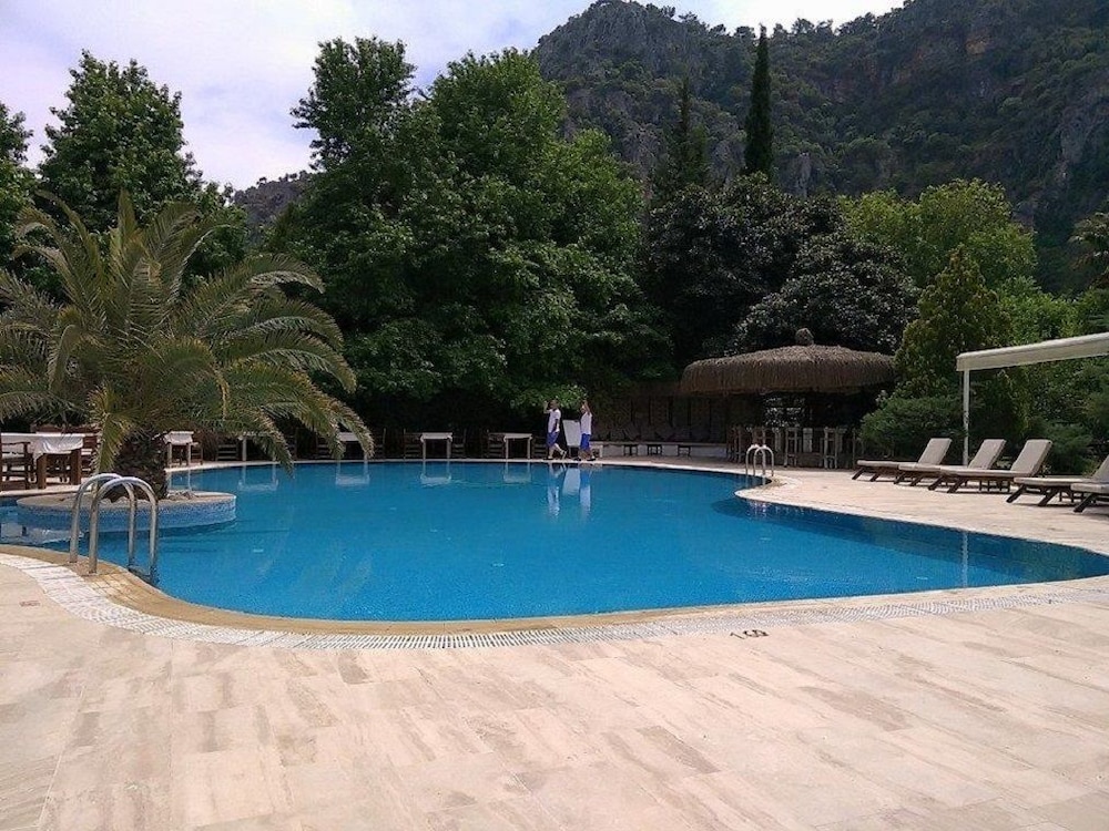Aydos Club 16/20