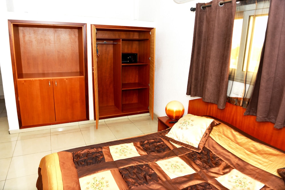 Golden Hotel & Suites 27/50
