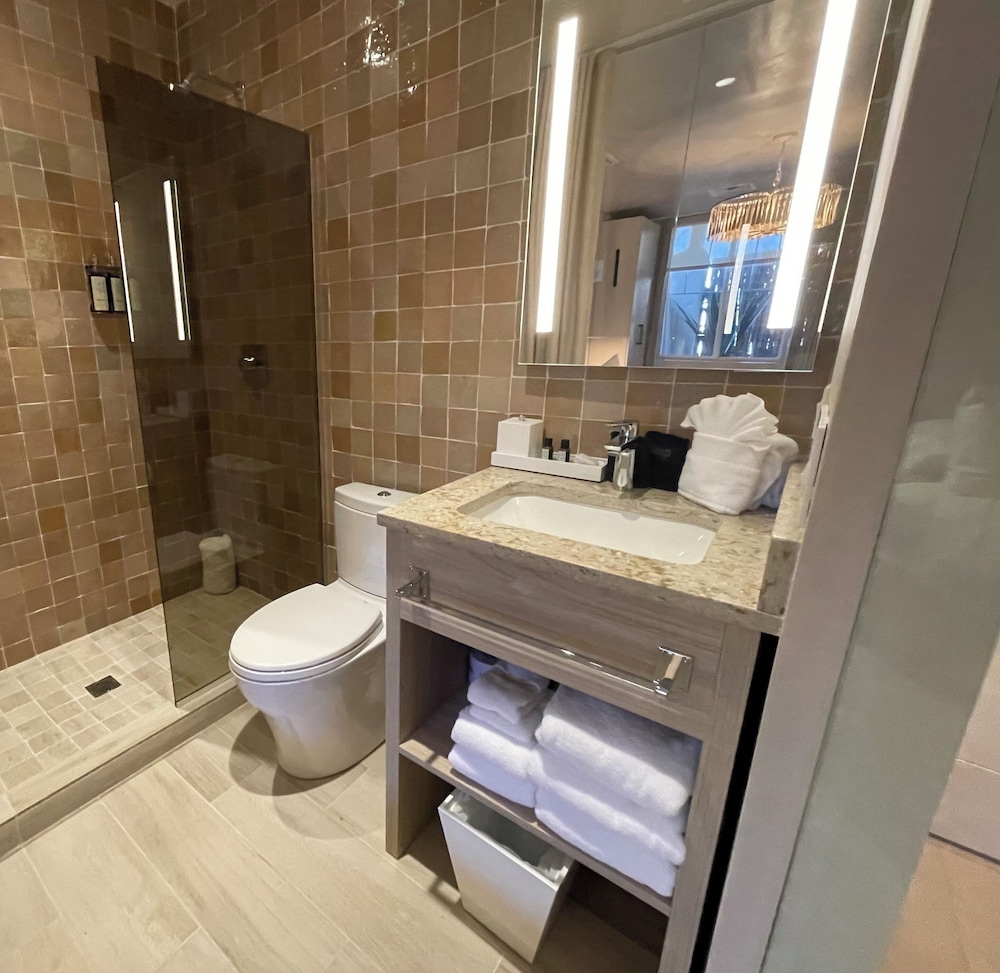 Luxx Plaza Hotel 42/51
