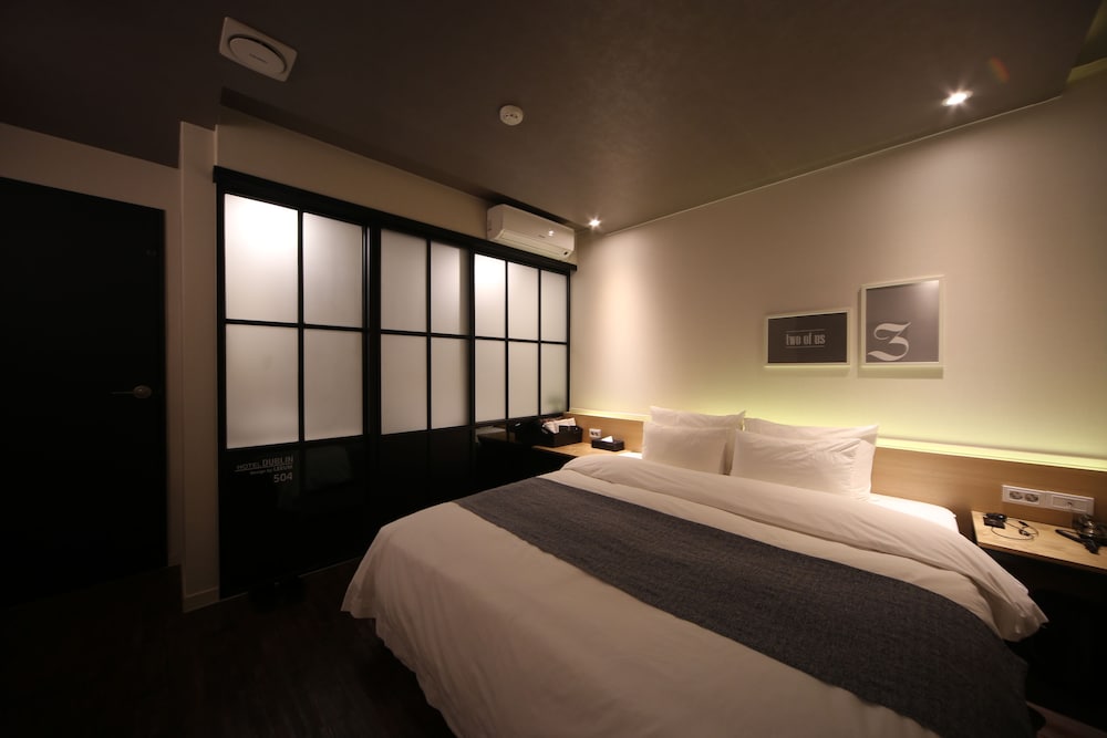 Dublin Hotel 9/38