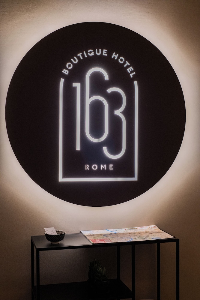 163 Boutique Hotel 16/50