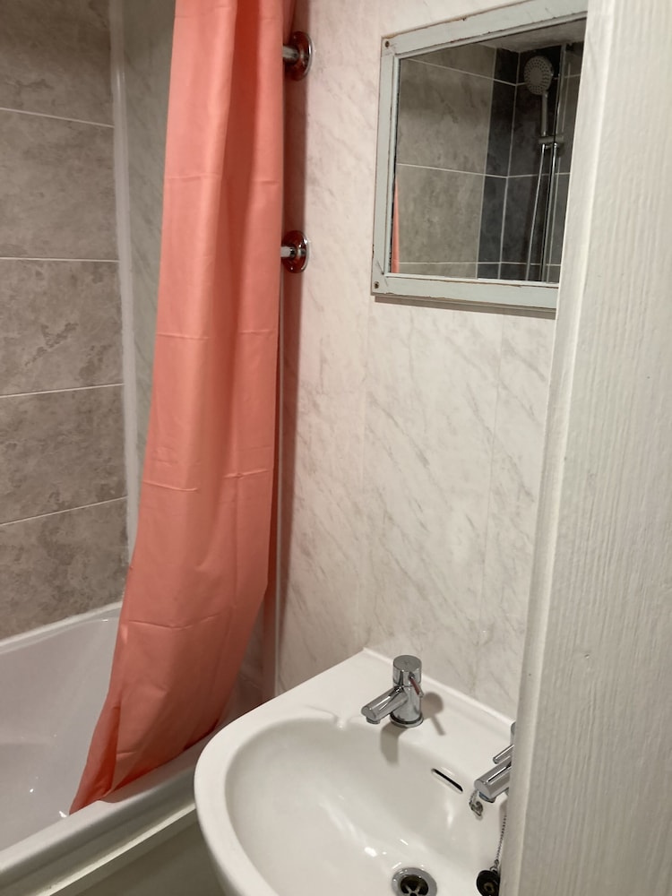 Acapulco Rooms 25/33