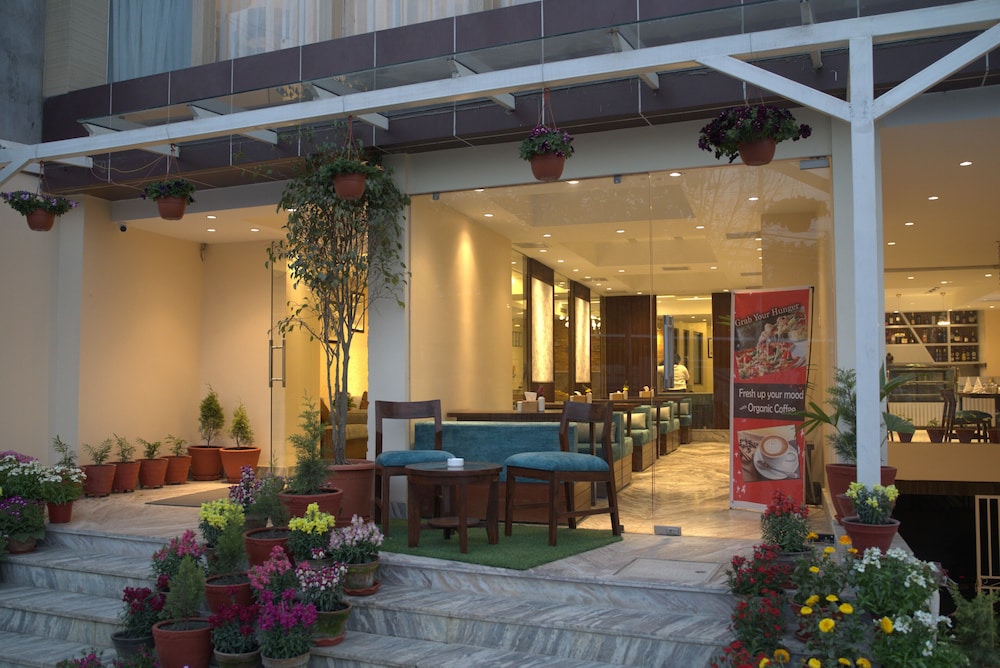 Apex Business Hotel 44/58