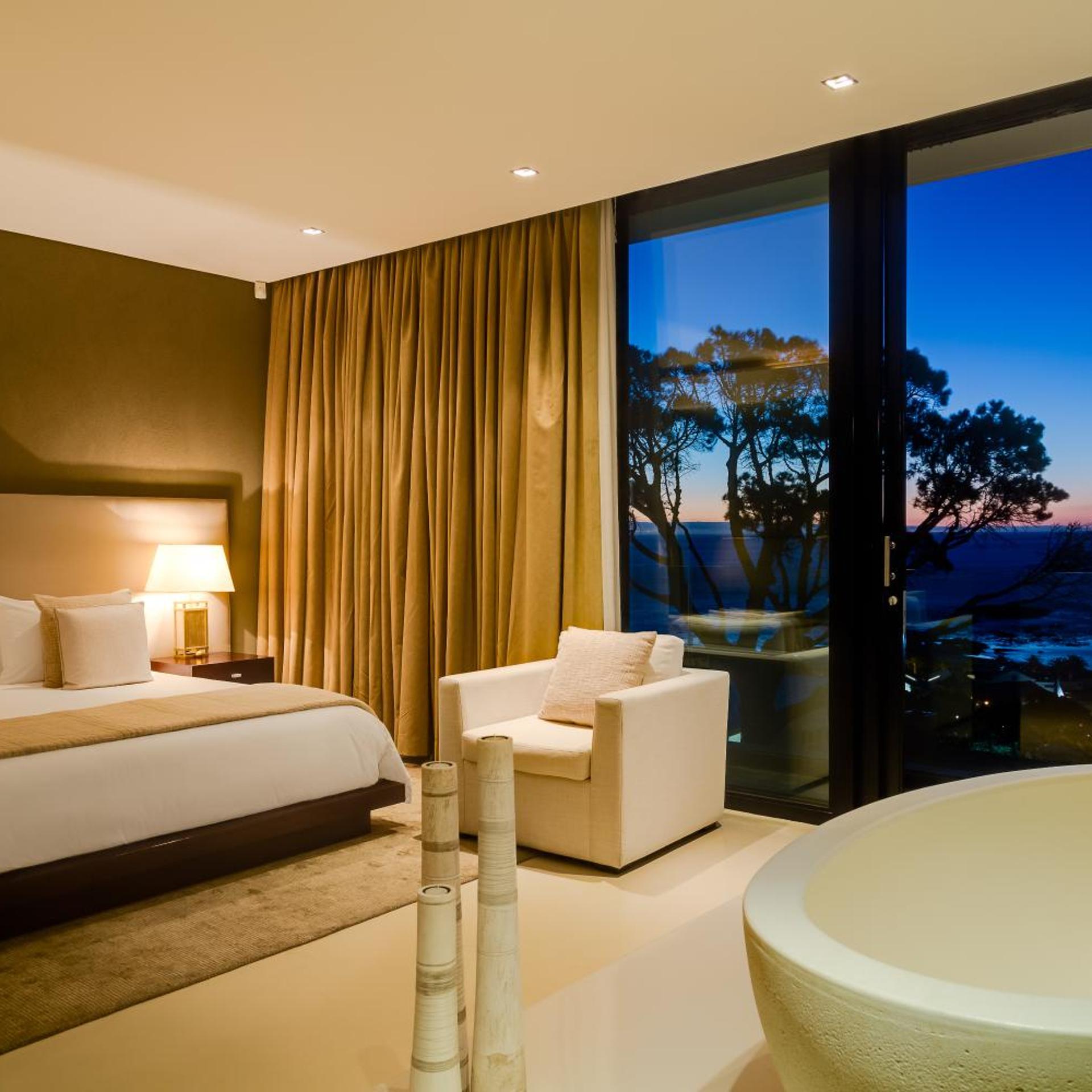 Serenity Villa 18/50