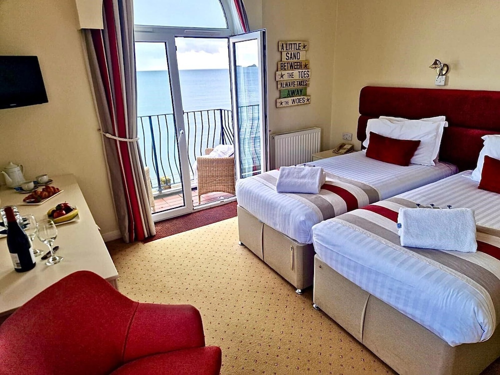 The Redcliffe Hotel 12/43