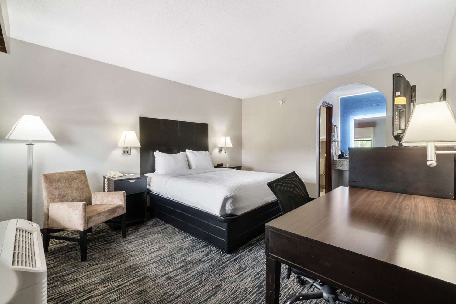 Room, Queen Bed
