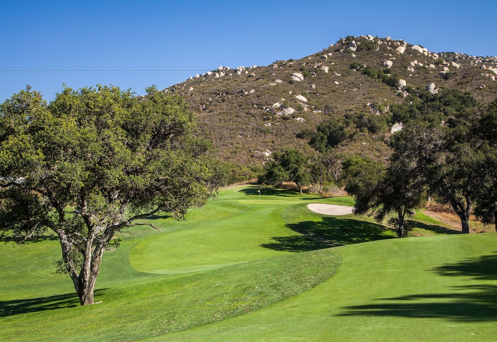 Temecula Creek Inn 2/30