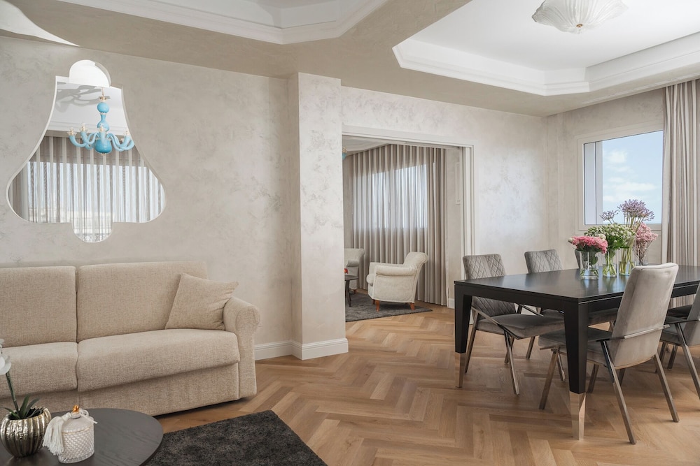 Grand Hotel Gallia 49/69
