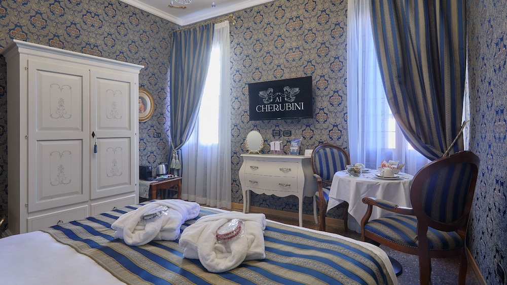 Ai Cherubini 16/50