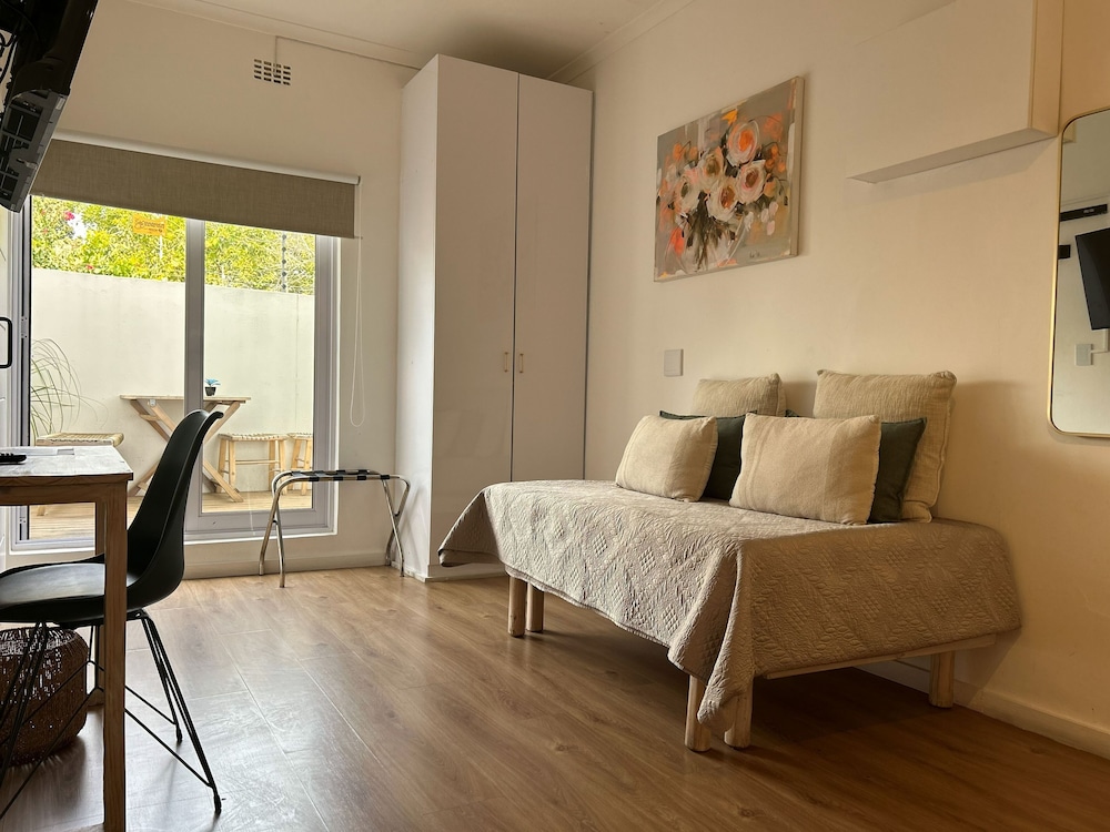 107 Dorpstraat Boutique Hotel 50/70
