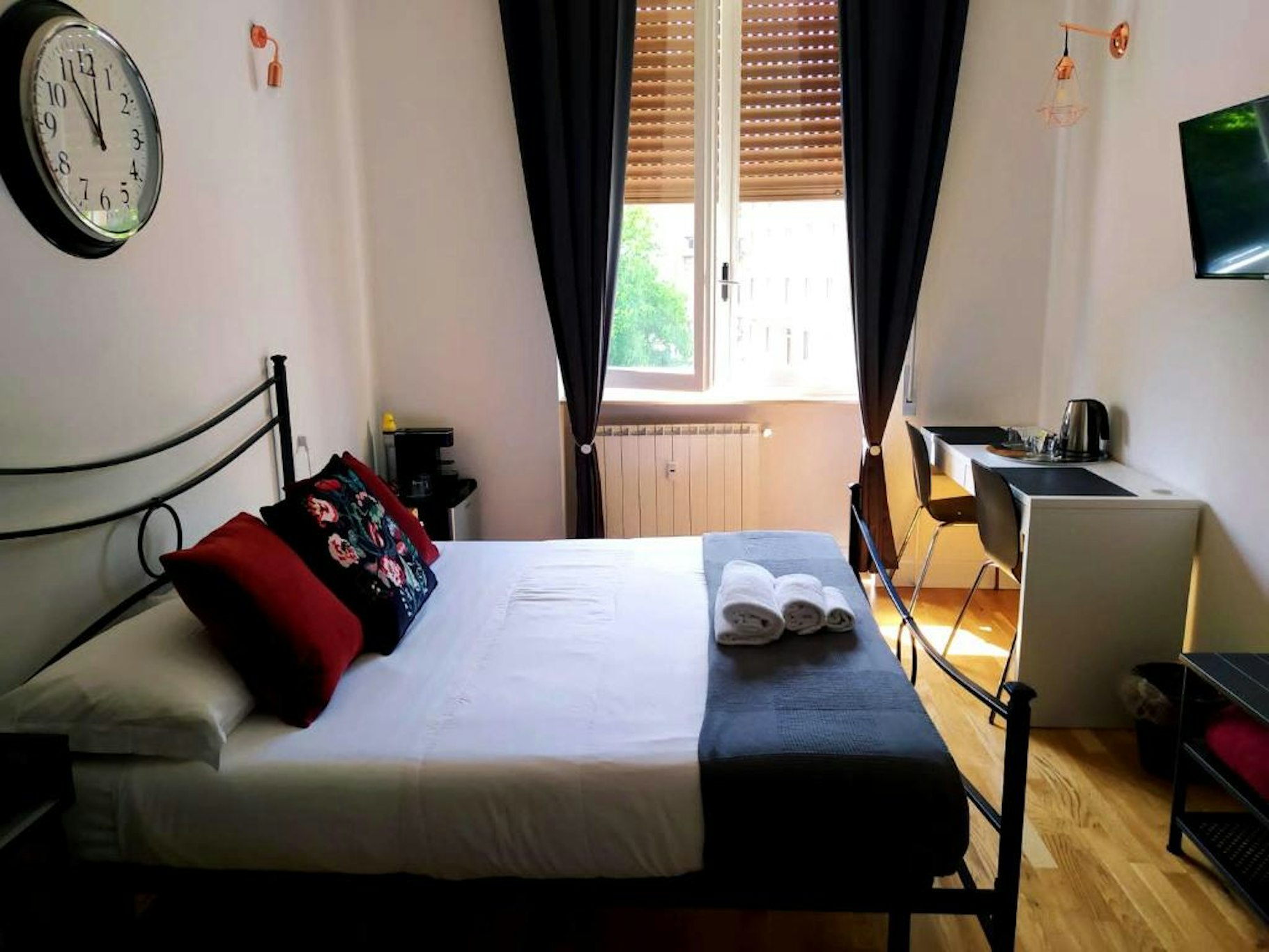Lavagnini My Place B&B 12/28