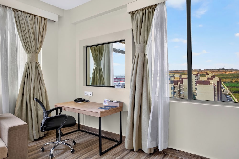 PrideInn Plaza Nairobi Airport 38/48