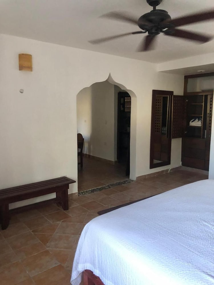 Flamingo Boutique Hotel 21/68