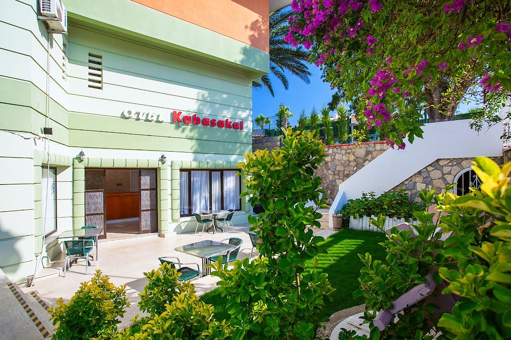 Kabasakal Hotel 29/31