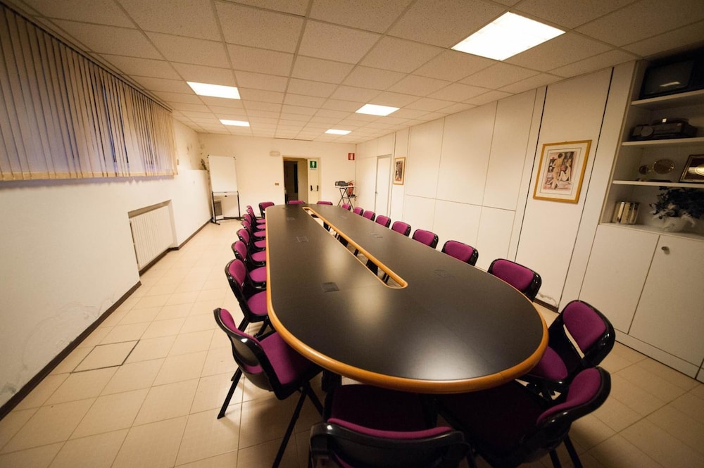 Hotel Brianza 36/58