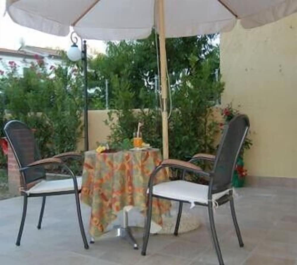 Hotel Villa Primavera 79/94