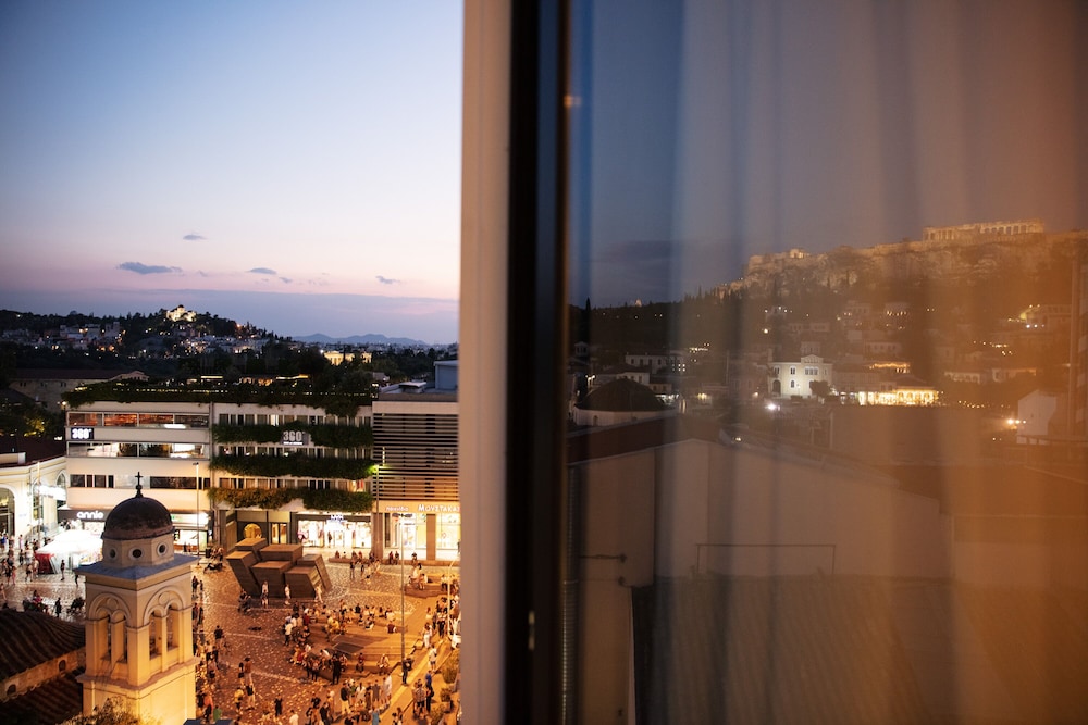 Athens Tower 46/50