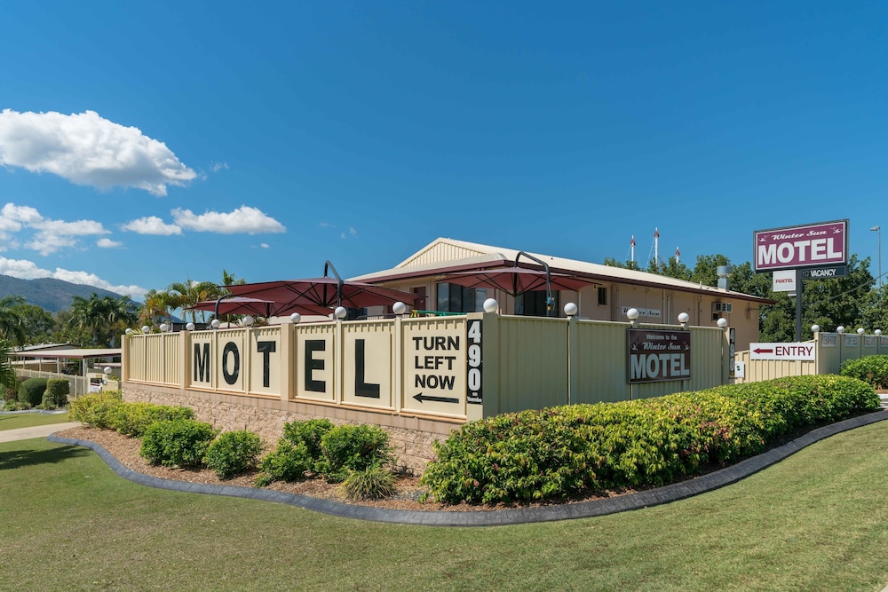Winter Sun Motel 32/34