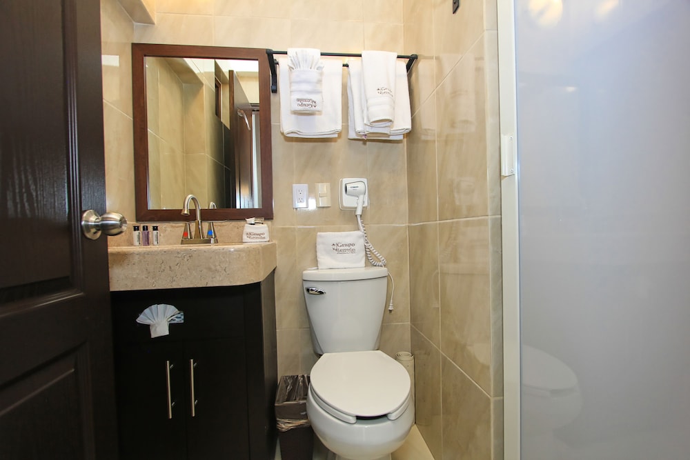 Hotel Plata Condesa 54/55