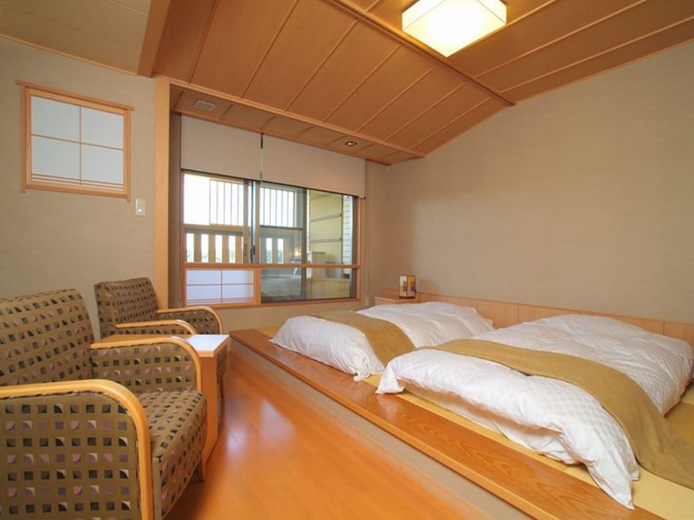 HOKURIKU AWARA ONSEN MIMATSU 6/23
