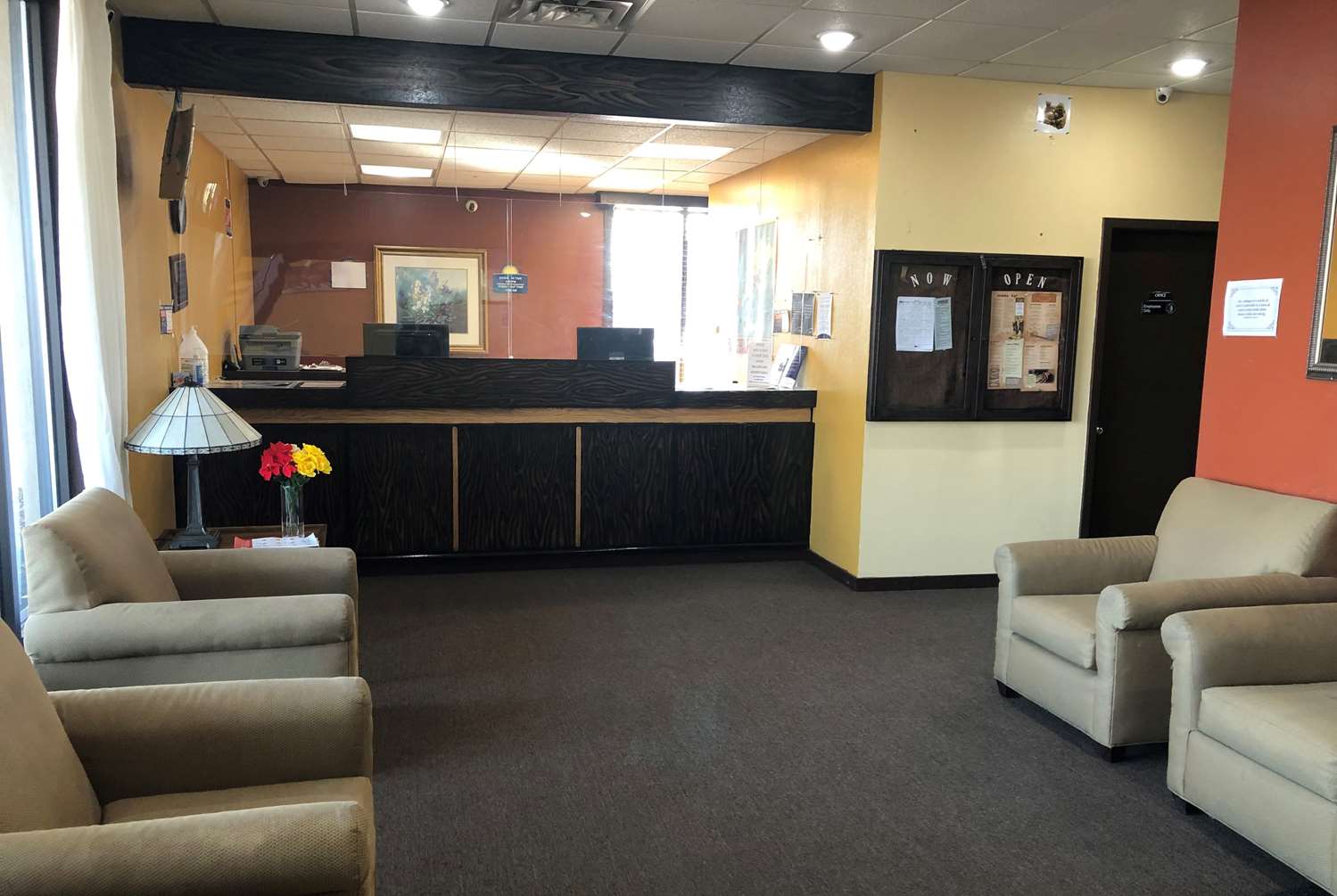 Days Inn by Wyndham Henrietta/Rochester Area 5/14