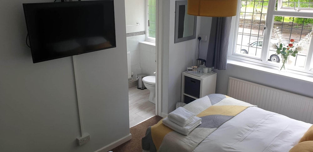 Avonlea Guest House 24/66
