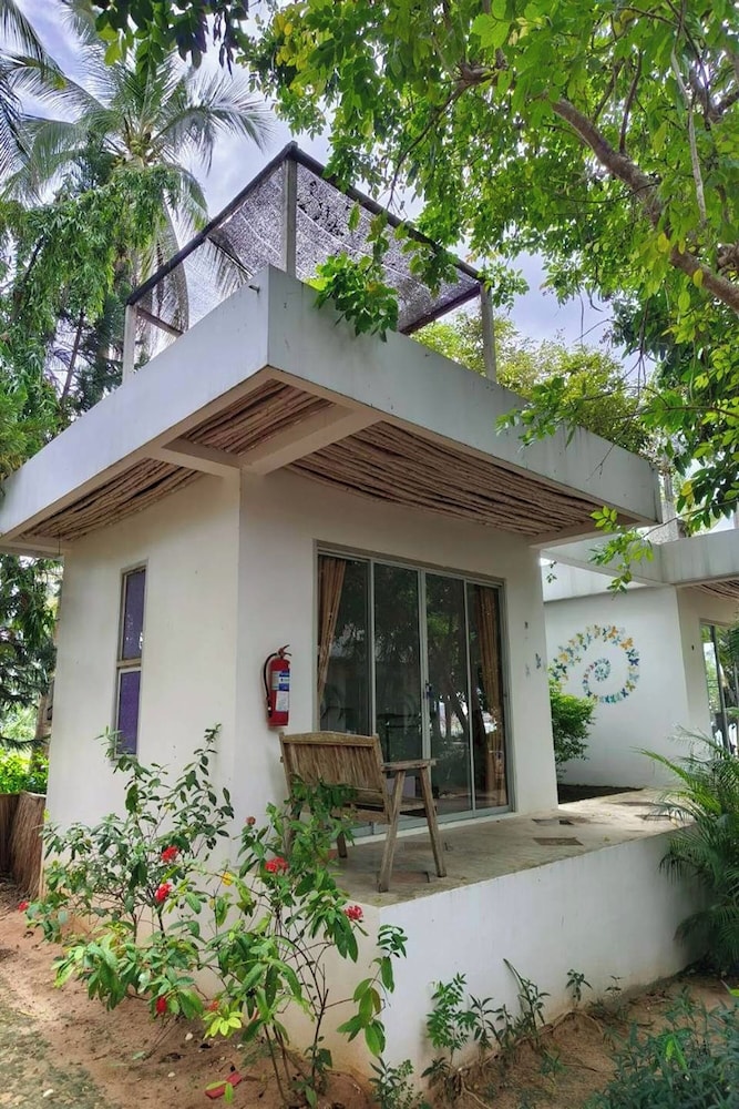 At-Pran Resort 7/50