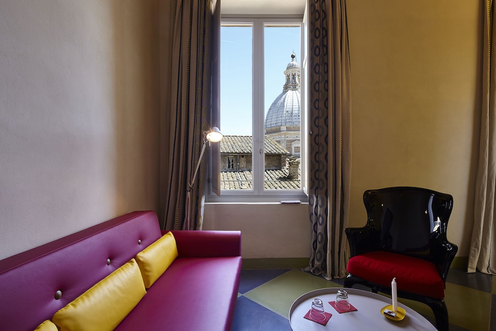 Palazzetto Rosso Hotel 52/74
