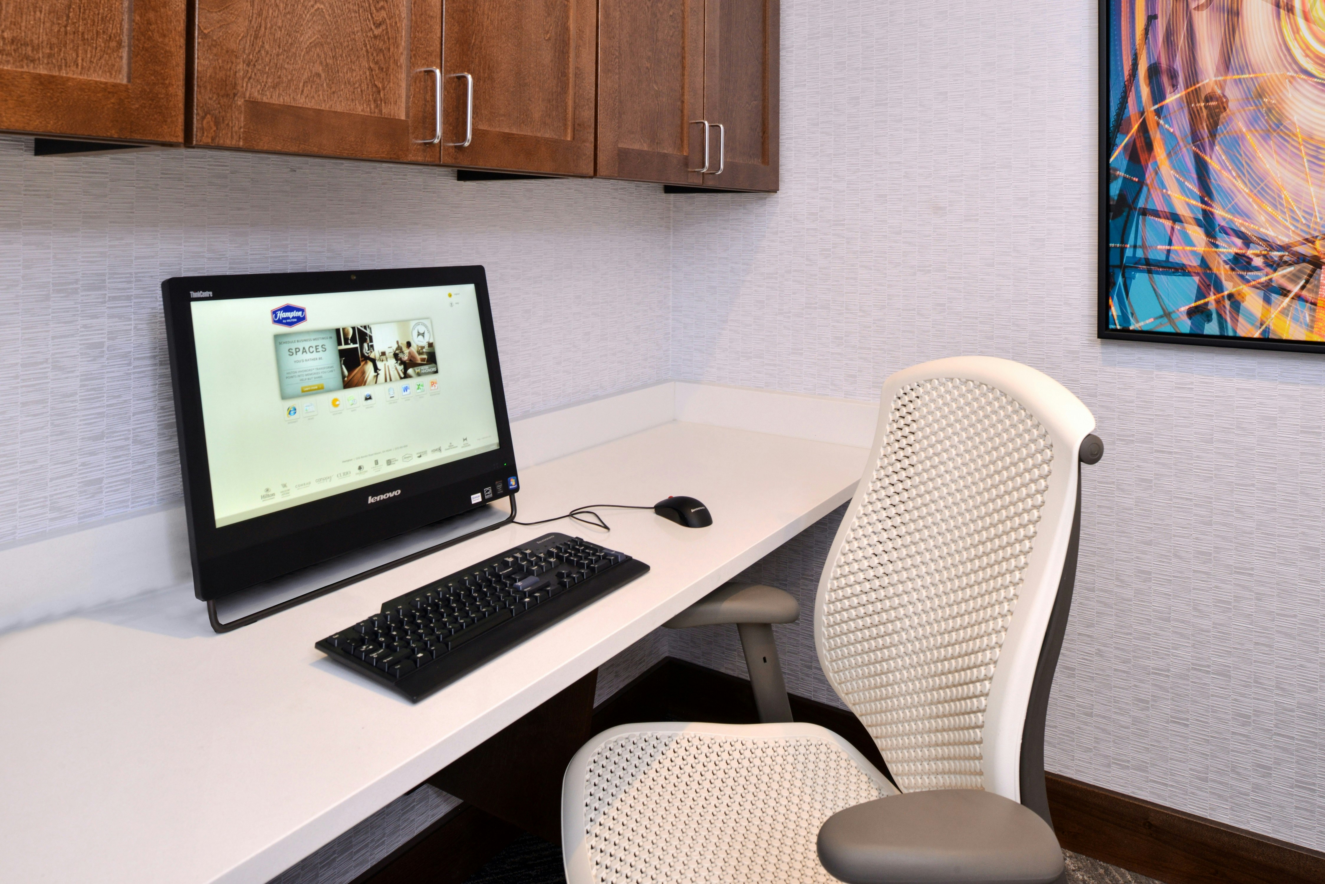Hampton Inn & Suites Cincinnati-Mason 27/31