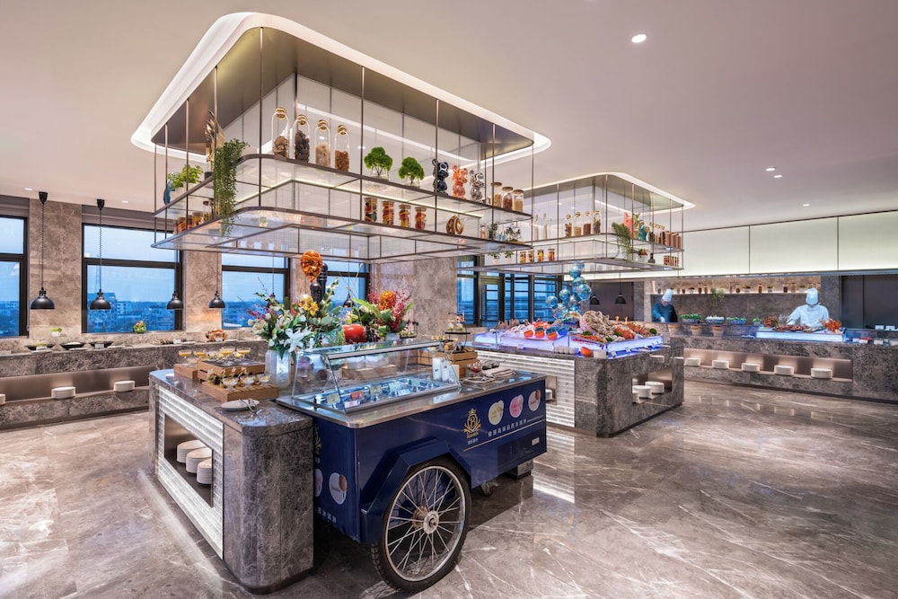 Novotel Kunshan Yangcheng Lake 50/60