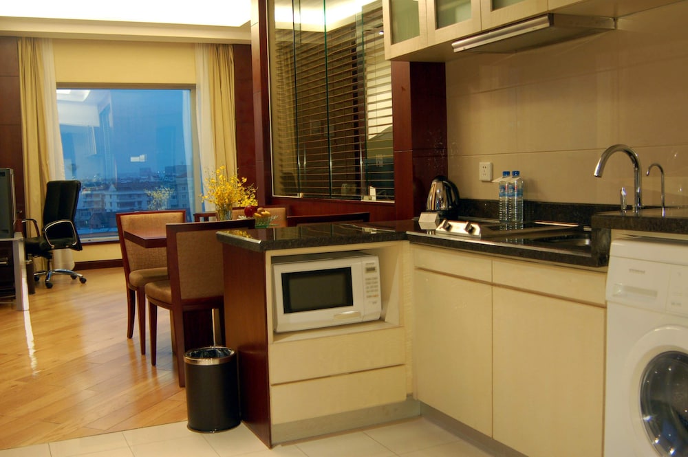 Ningbo Portman Plaza Hotel 56/63