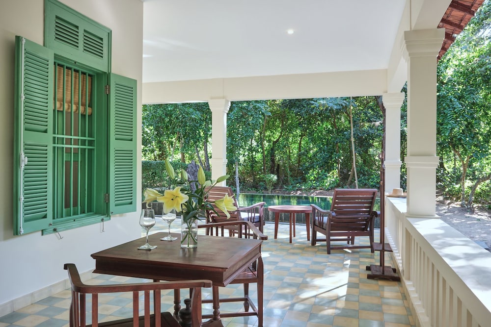 Poulo Condor Boutique Resort And Spa 60/72