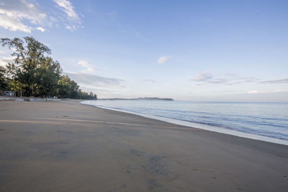 The Anda Mani Khaolak Beachfront Villas 38/50