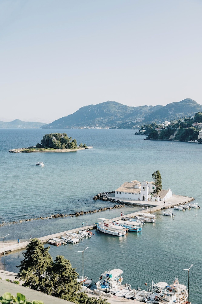 Corfu Holiday Palace 67/72