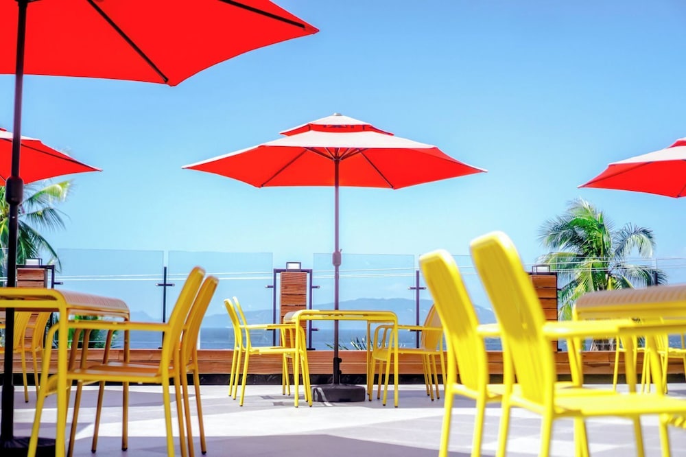 Montani Beach Resort 37/49