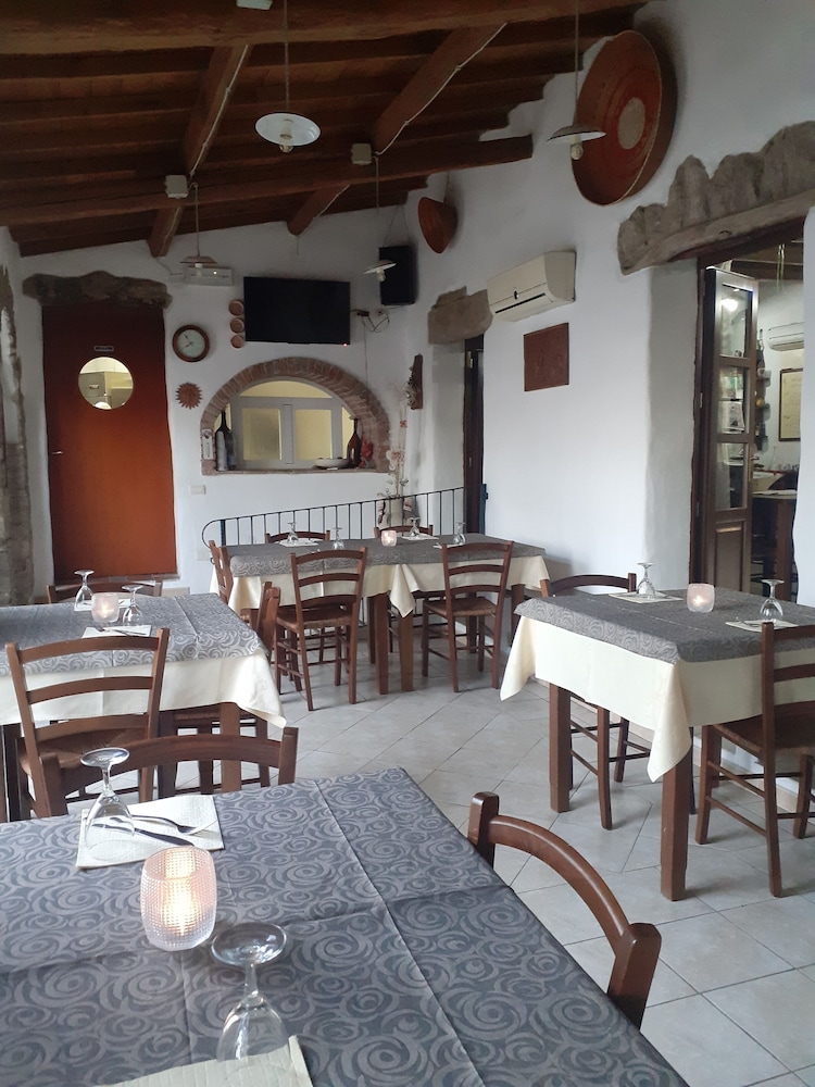 Locanda La Rosa 38/50