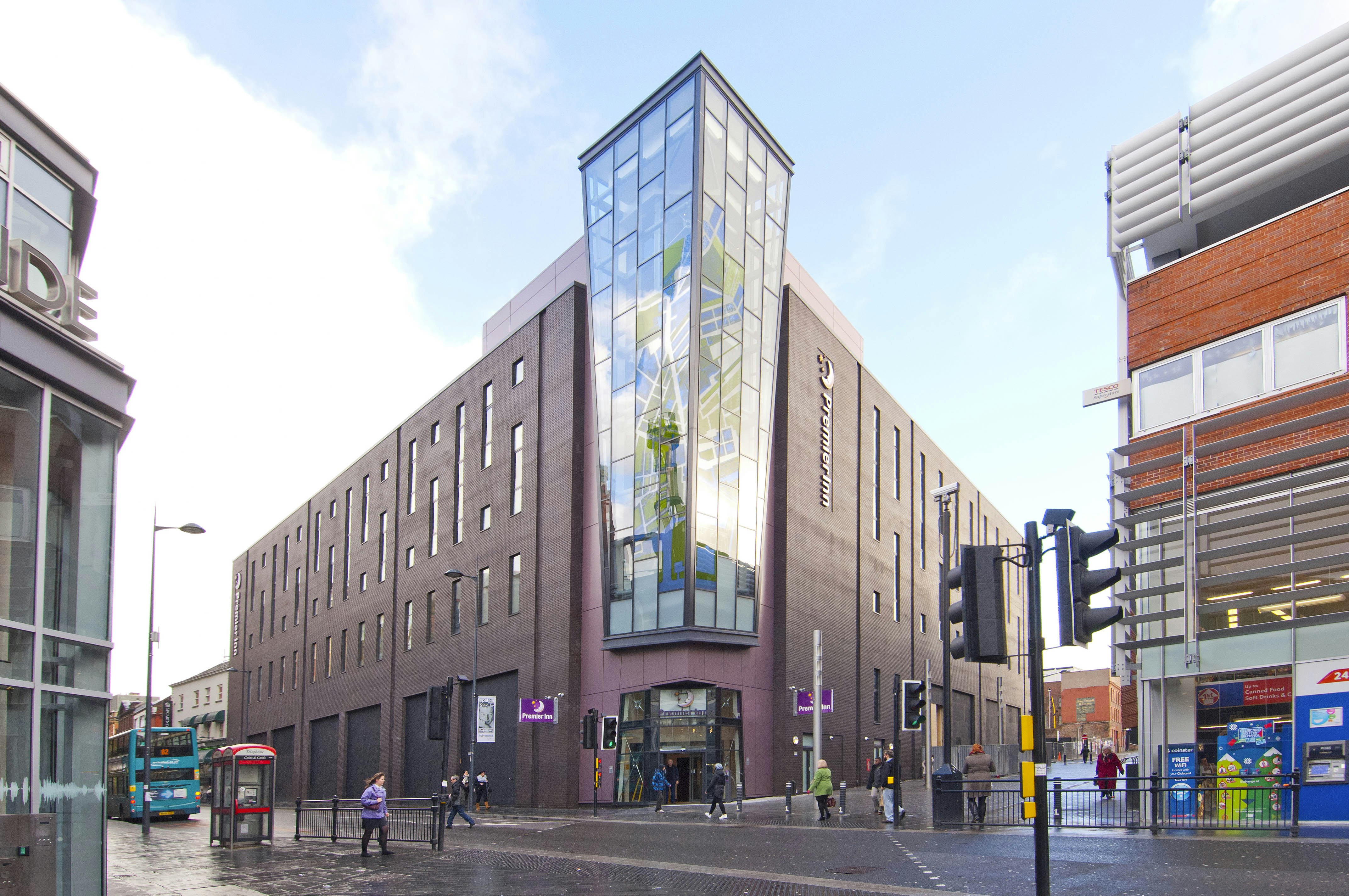 Premier Inn Liverpool City Centre (Liverpool One) Hotel 33/37