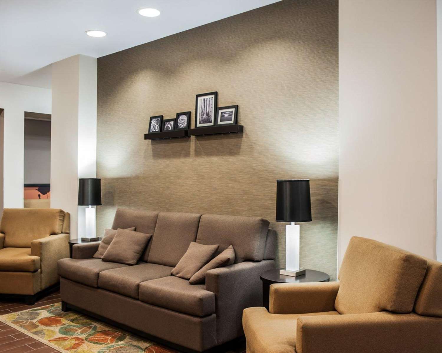 Sleep Inn Suites Fort Campbell 11/16
