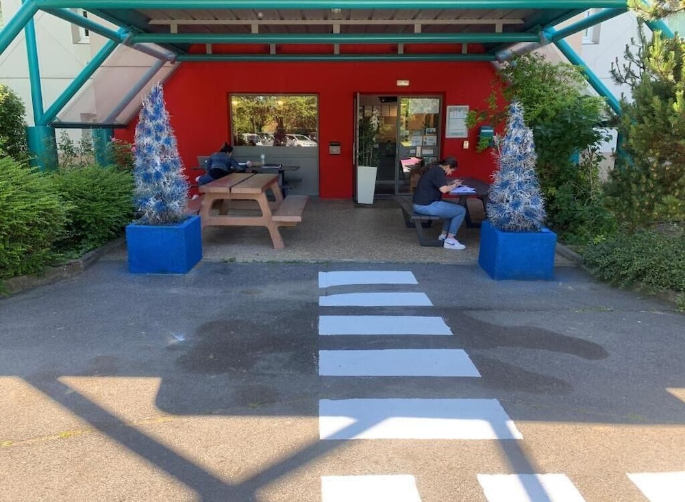 hotelF1 Villepinte Parc des Expositions 35/47
