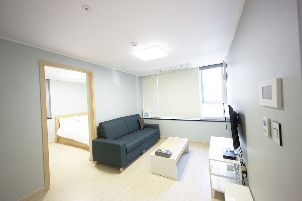 Inn-The City Business Hotel 48/53
