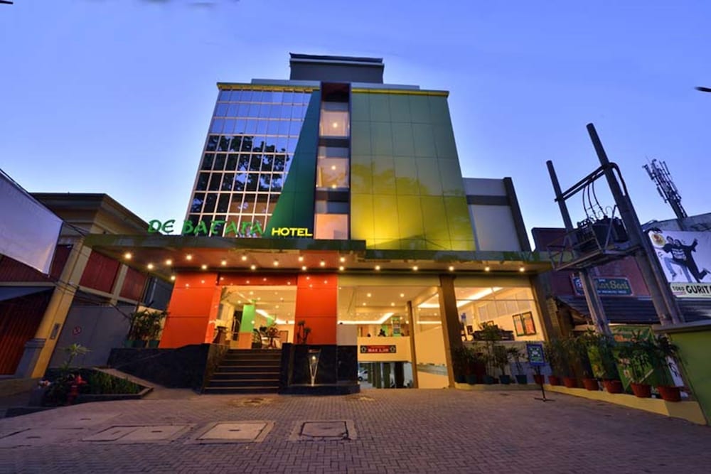 De Batara Hotel 1/15