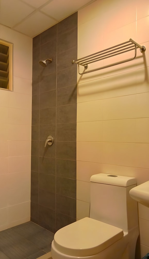 Leo Express Hotel 43/43
