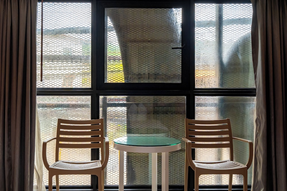 Ratana Apart Hotel At Kamala 42/50
