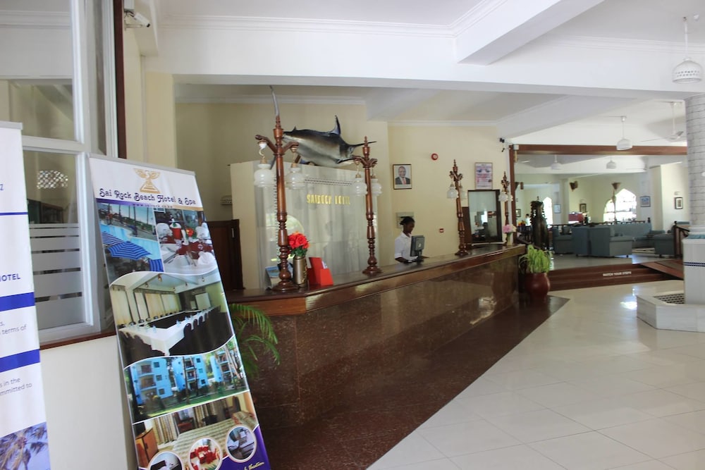 Sai Rock Beach Hotel & Spa photo3
