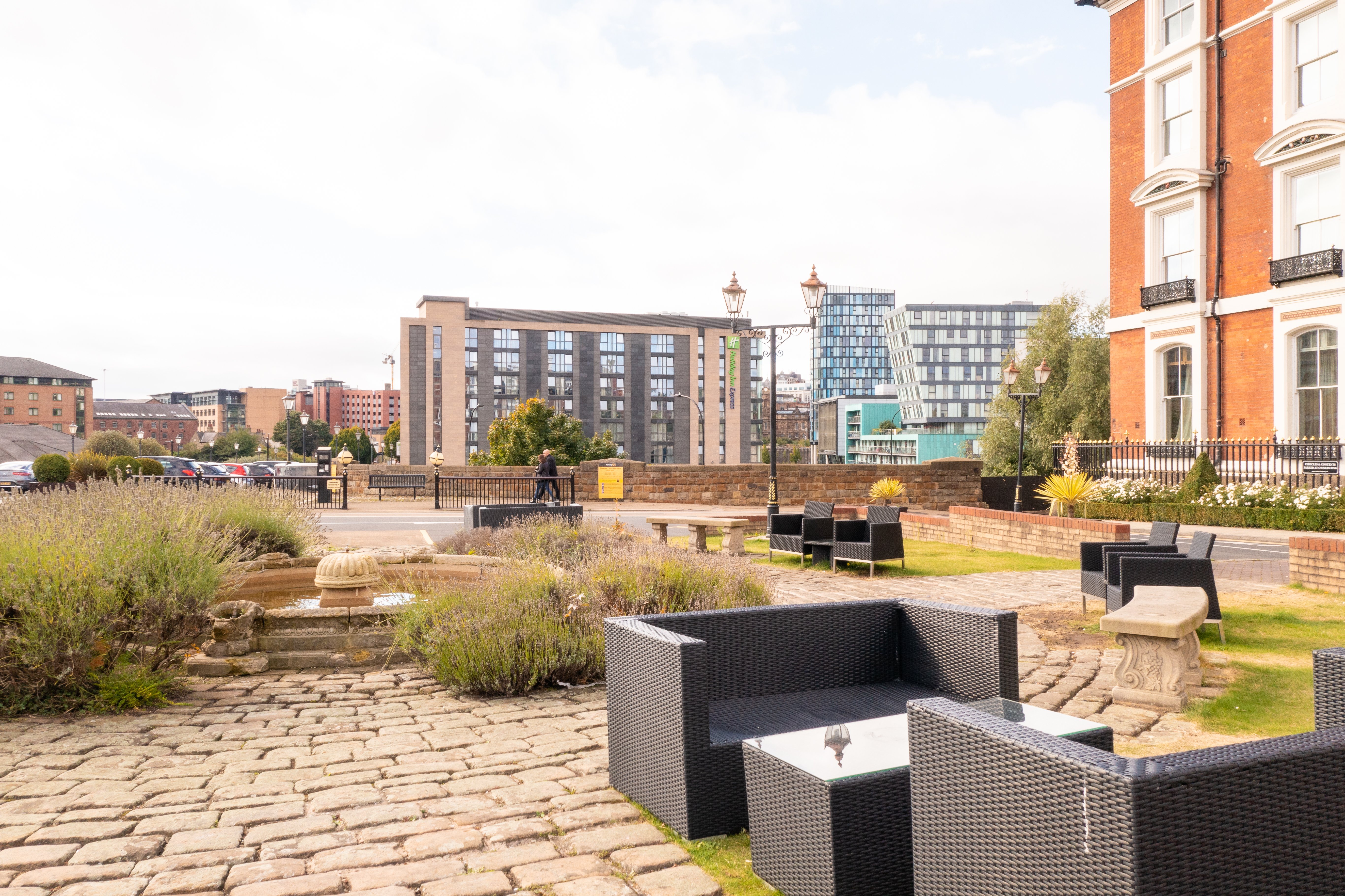 Holiday Inn Royal Victoria Sheffield 47/50