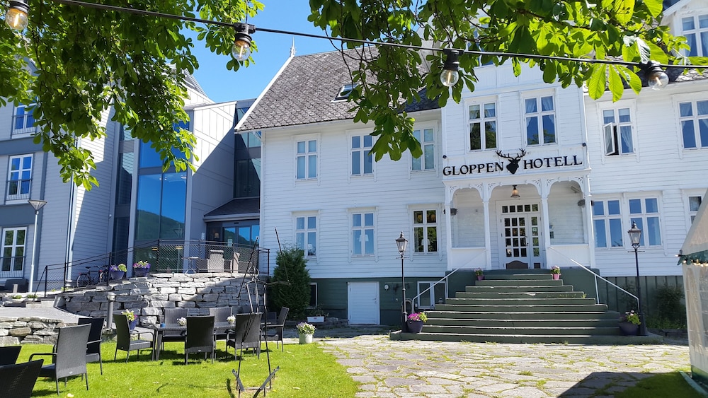 Gloppen Hotel by Classic Norway Hotels 45/50
