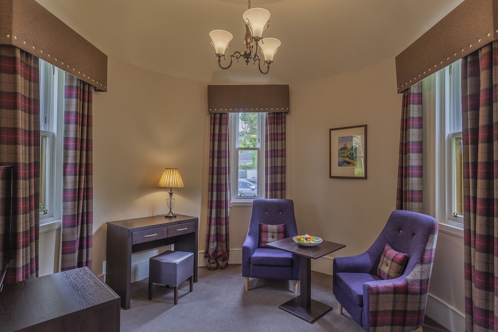 CUILLIN HILLS HOTEL 34/57